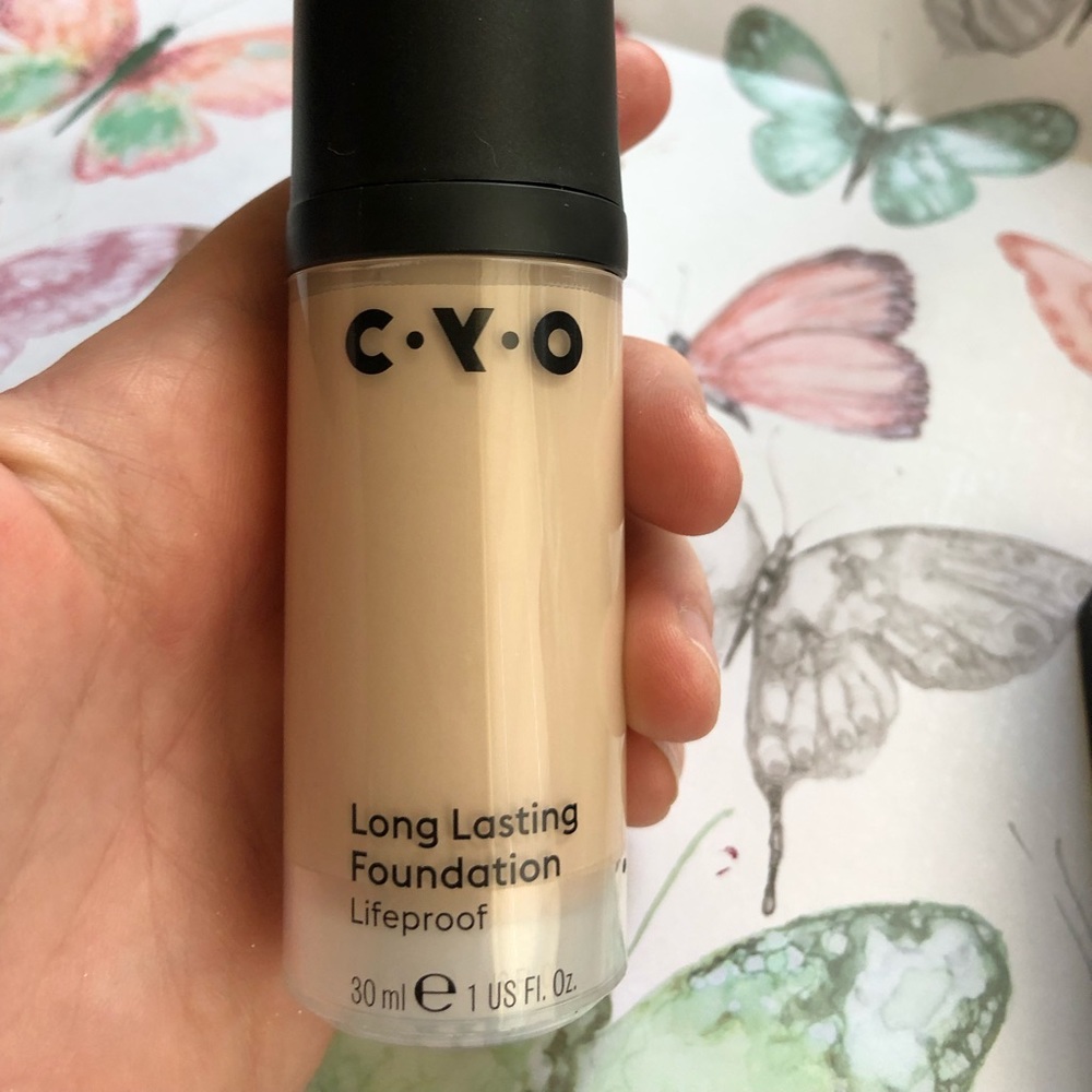 CYO Lifeproof Foundation 101